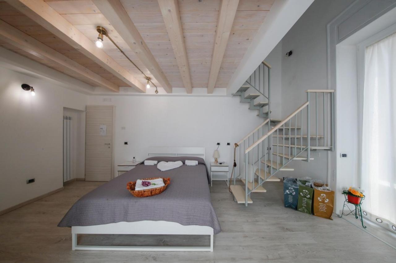 Bed And Breakfast I 7 Venti- 7 Winds Наполи Екстериор снимка