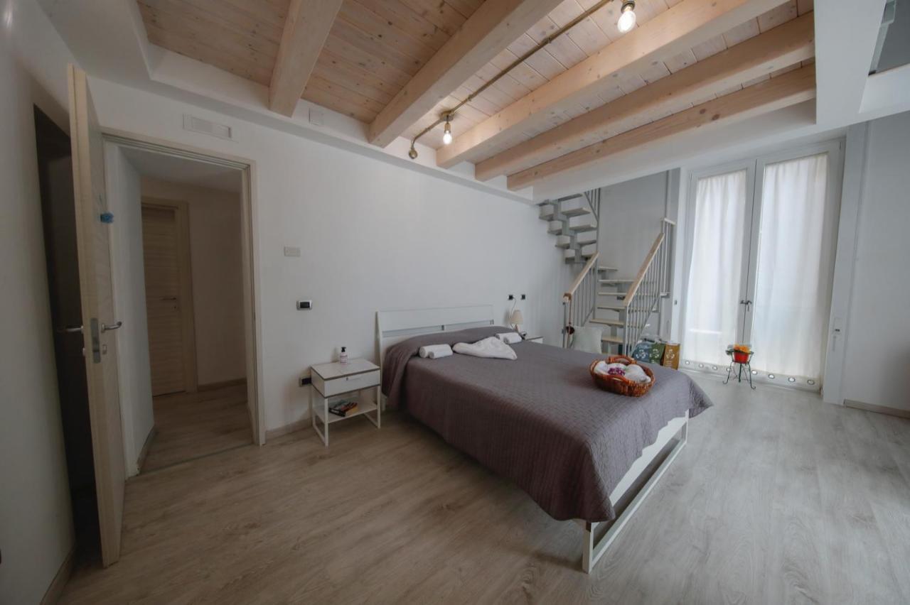 Bed And Breakfast I 7 Venti- 7 Winds Наполи Екстериор снимка